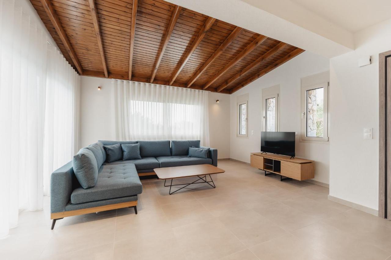 Kalisun Exclusive Villas Nea Kallikrateia Bagian luar foto